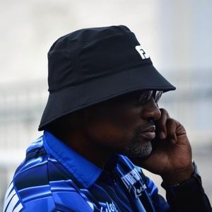 Meet your Posher, Carlos